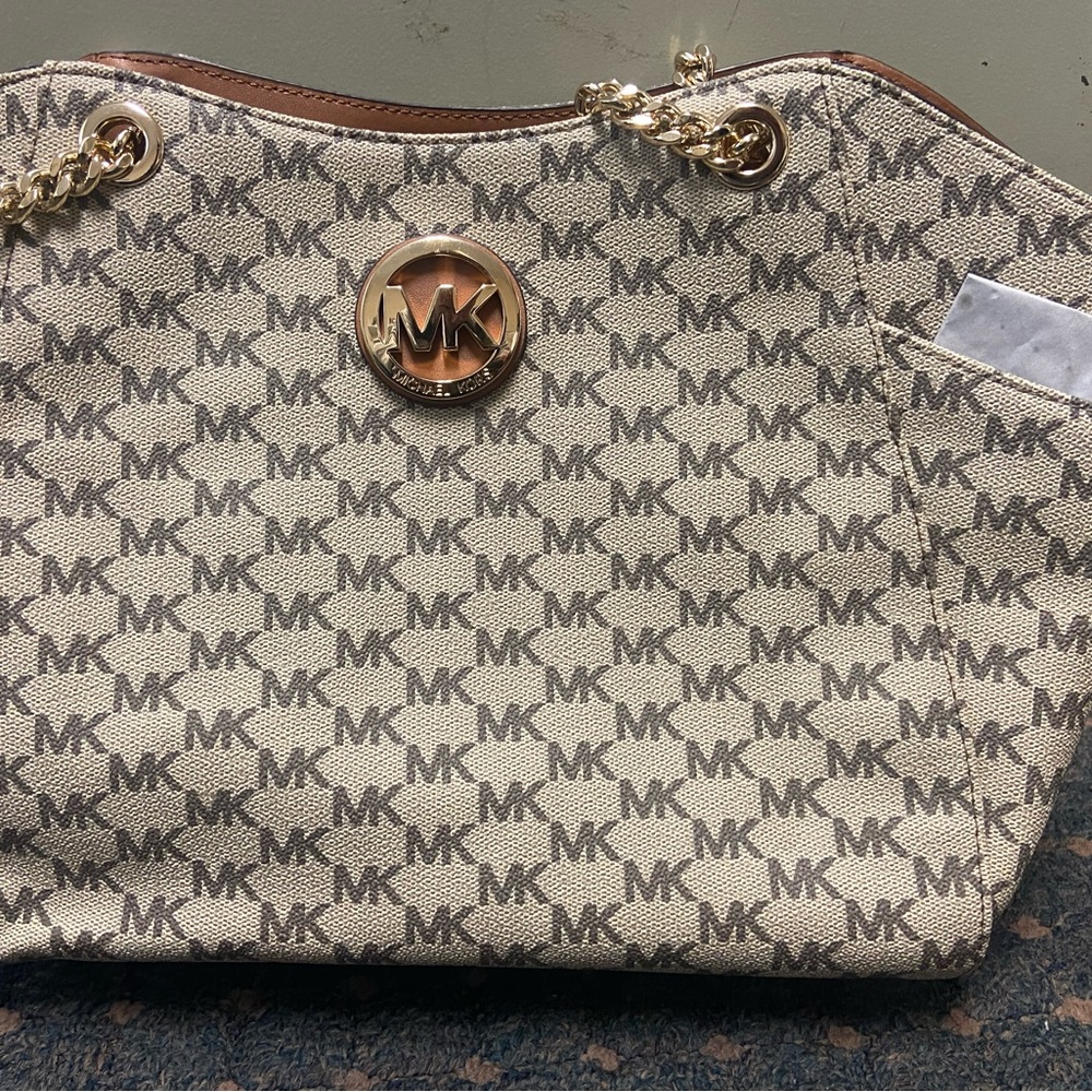 Michael Kors ladies Handbag